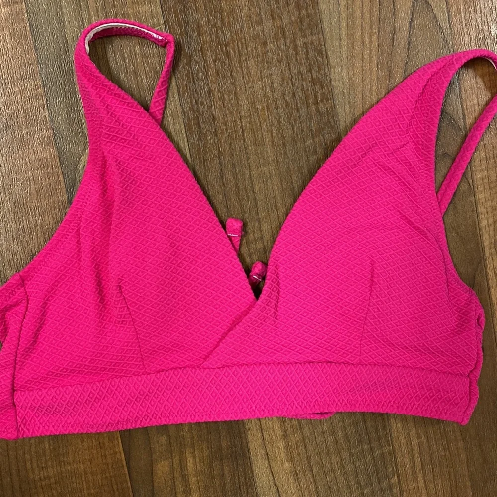 Pink Bikini - Picture 2 of 5